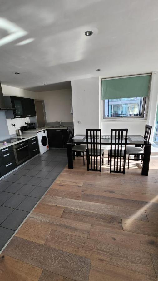 Luxury 2 Bed Apartment Excel Λονδίνο Εξωτερικό φωτογραφία
